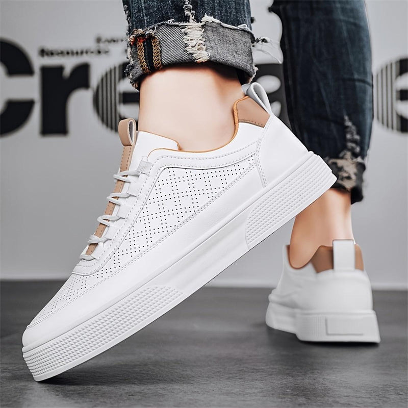 Men&#39;s Breathable Perforated Leather Sneakers