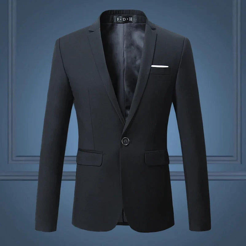 Men&#39;s Classic Blazer With Modern Details