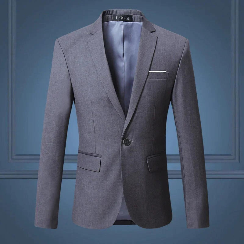 Men&#39;s Classic Blazer With Modern Details