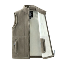 Men&#39;s Fleece Outdoor Gilet With High Collar And Zip Pockets