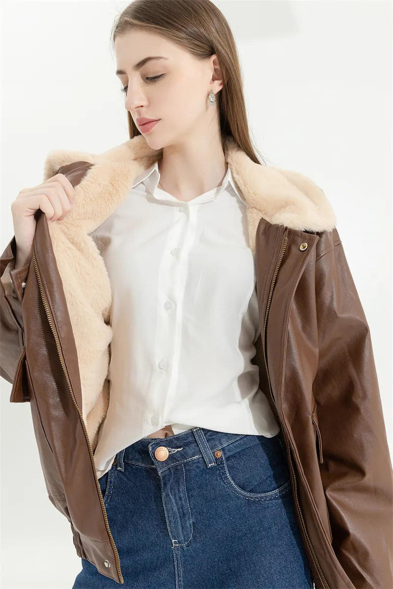 Men&#39;s Insulated Leather Winter Coat With Pockets