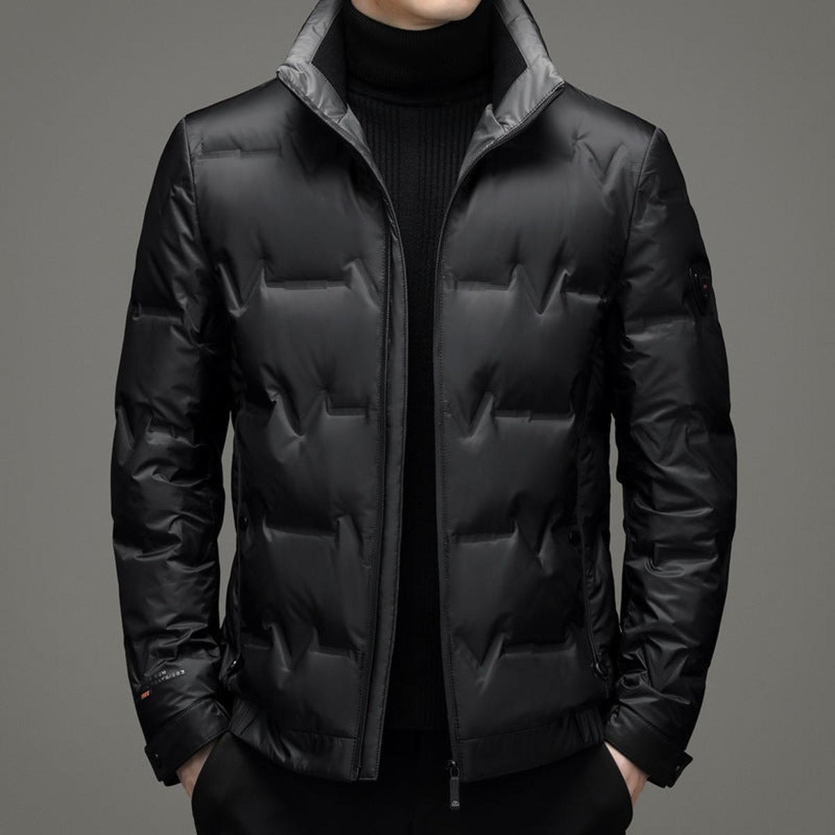 Black / M