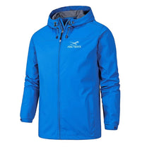 Men&#39;s Lightweight Water-Resistant Hooded Windbreaker Jacket