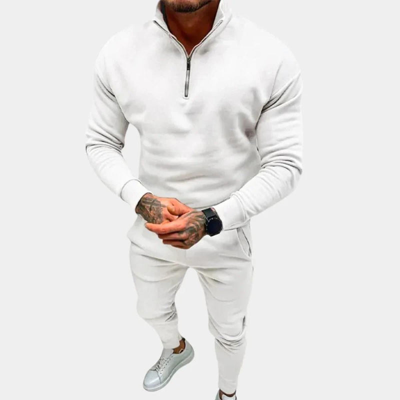 Men&#39;s Slim-Fit Jogging Suit With Joggers