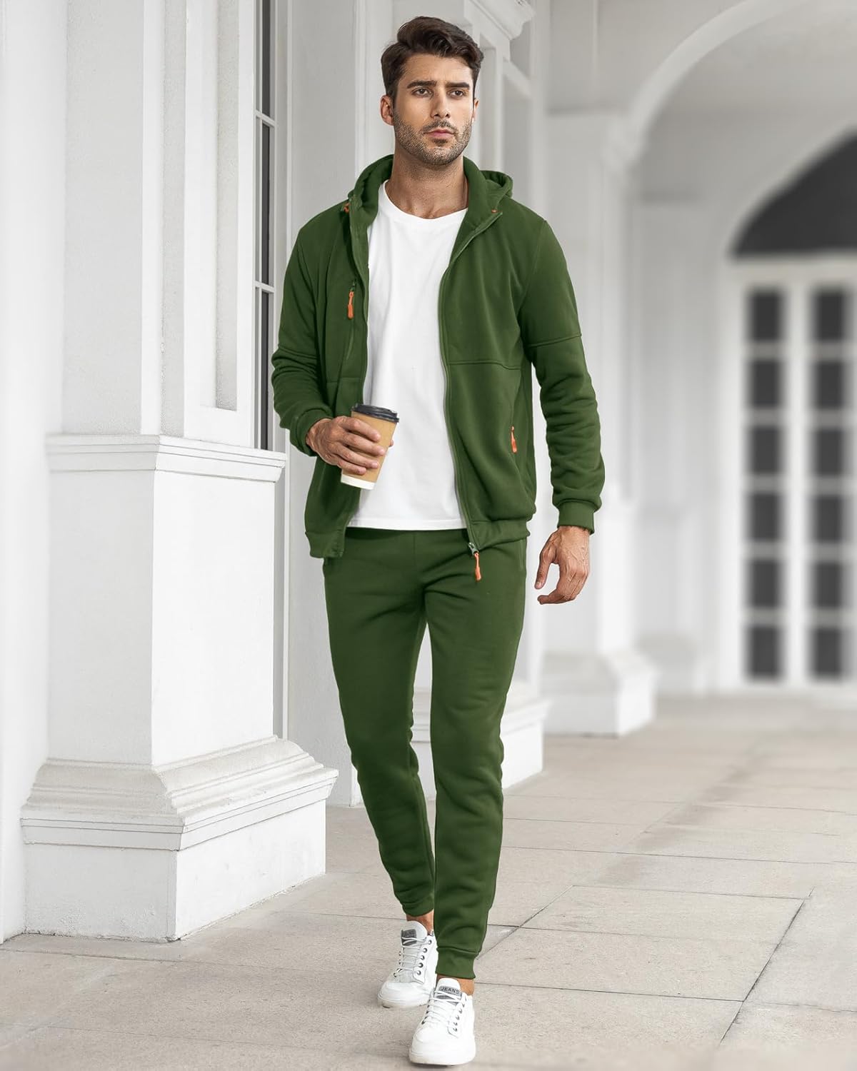 Men&#39;s Slim-Fit Tracksuit Set With Pullover And Pants