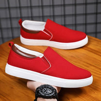 Men&#39;s Slip-On Canvas Sneakers With Orthopaedic Insole