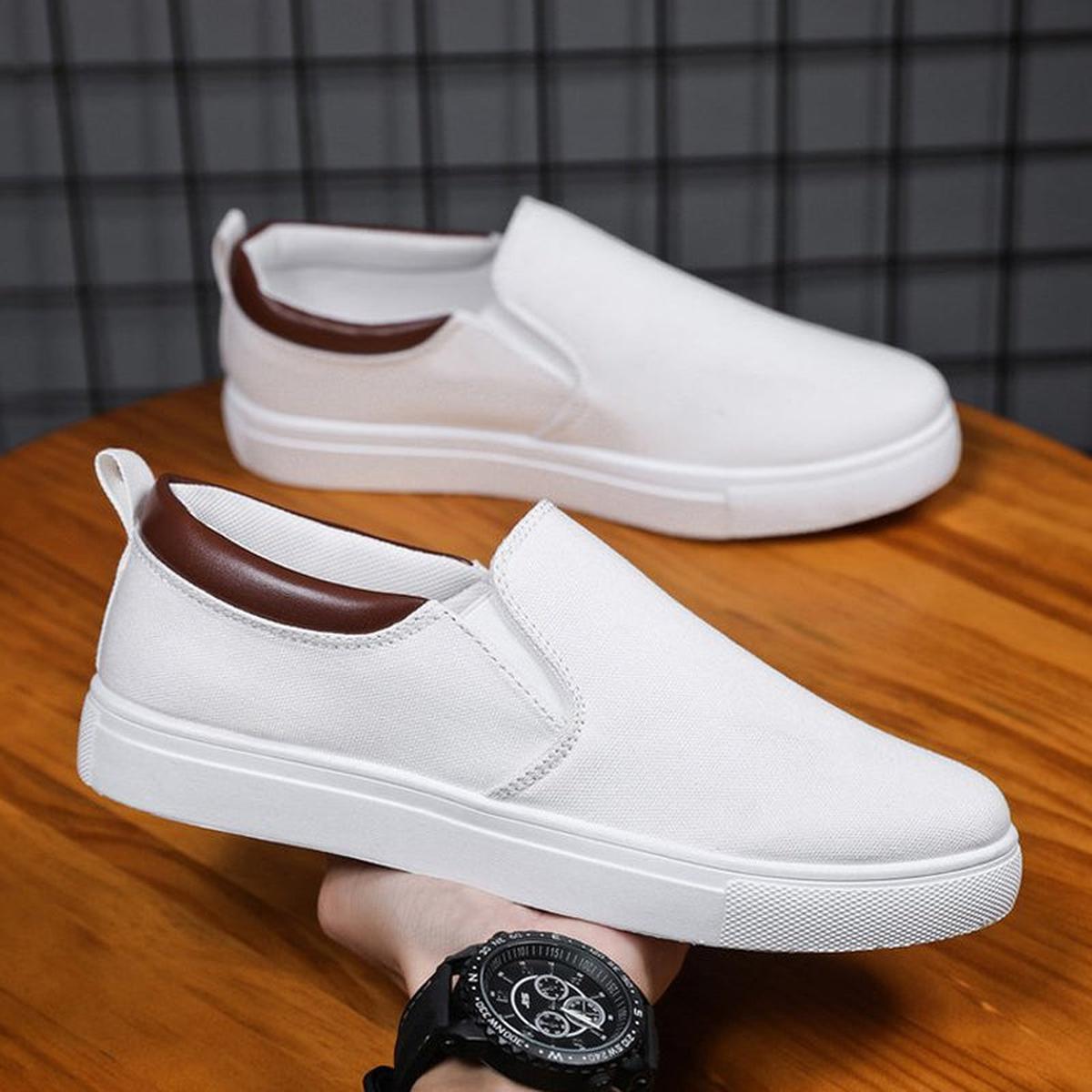 White / 11