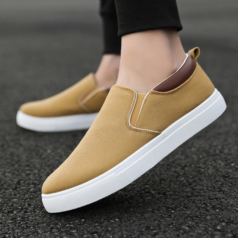 Men&#39;s Slip-On Canvas Sneakers With Orthopaedic Insole