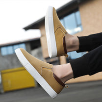 Men&#39;s Slip-On Canvas Sneakers With Orthopaedic Insole