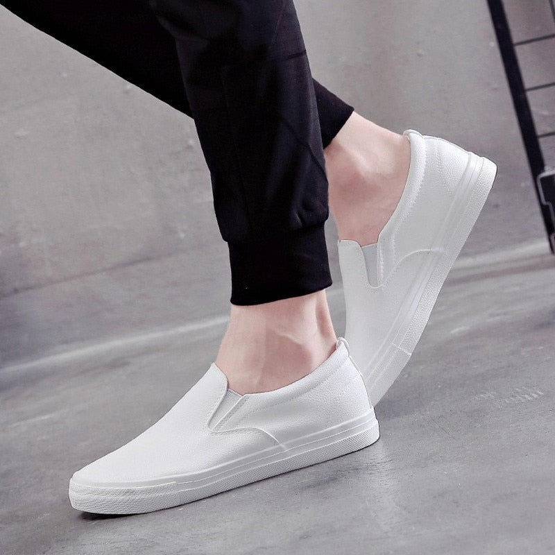 Men&#39;s Slip-On PU Leather Sneakers with Non-Slip Sole