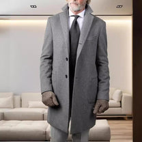 Men&#39;s Tailored Wool Overcoat With Single-Breasted Design
