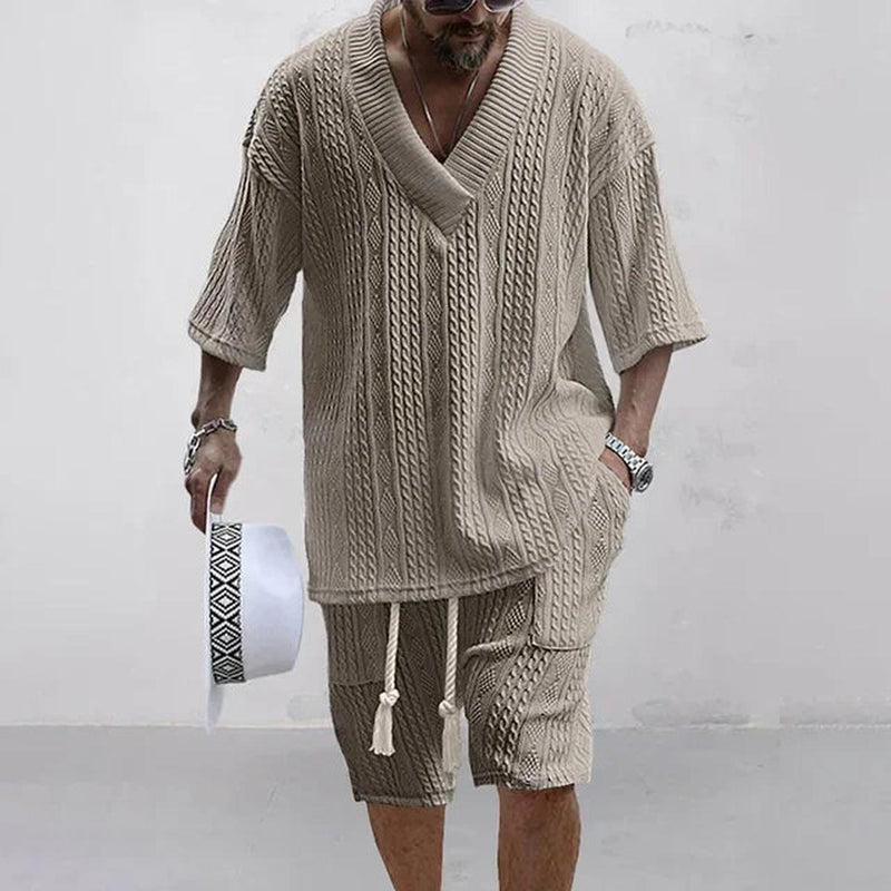 Men&#39;s Two-Piece Set With Shorts And Short-Sleeve Shirt