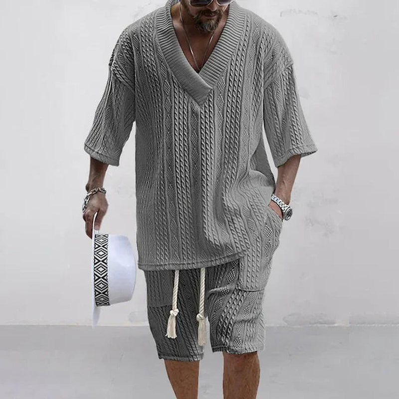 Men&#39;s Two-Piece Set With Shorts And Short-Sleeve Shirt
