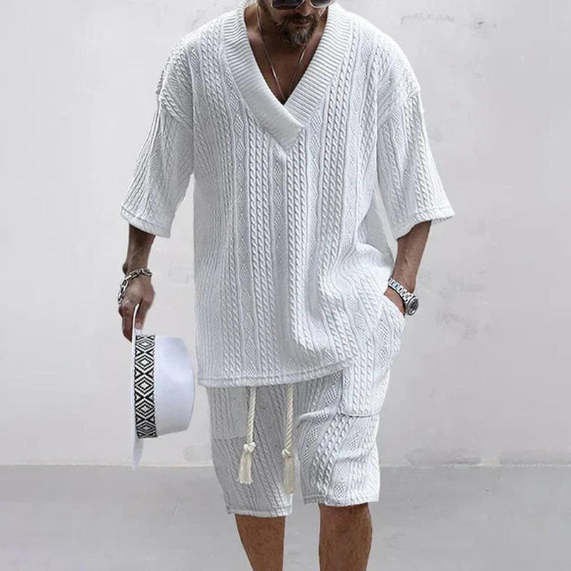 Men&#39;s Two-Piece Set With Shorts And Short-Sleeve Shirt