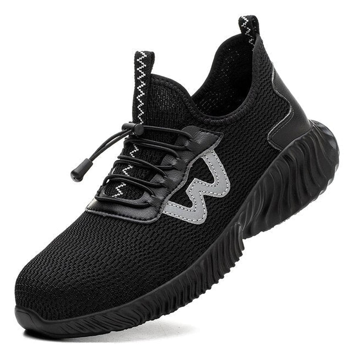 Black / 11
