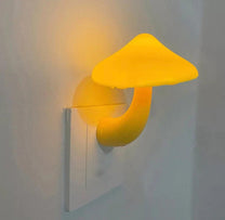 Mushroom-Shaped Plug-In Night Light With Automatic Sensor