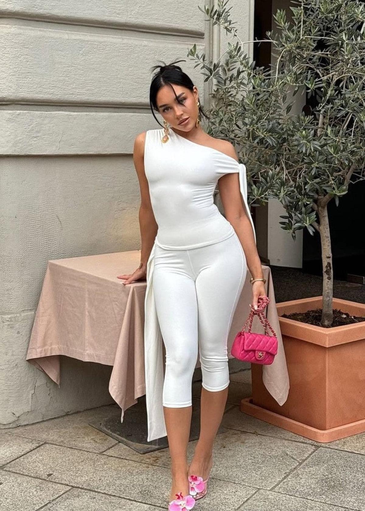One Shoulder Knot Detail Top &amp; Capri Pants Co-Ord
