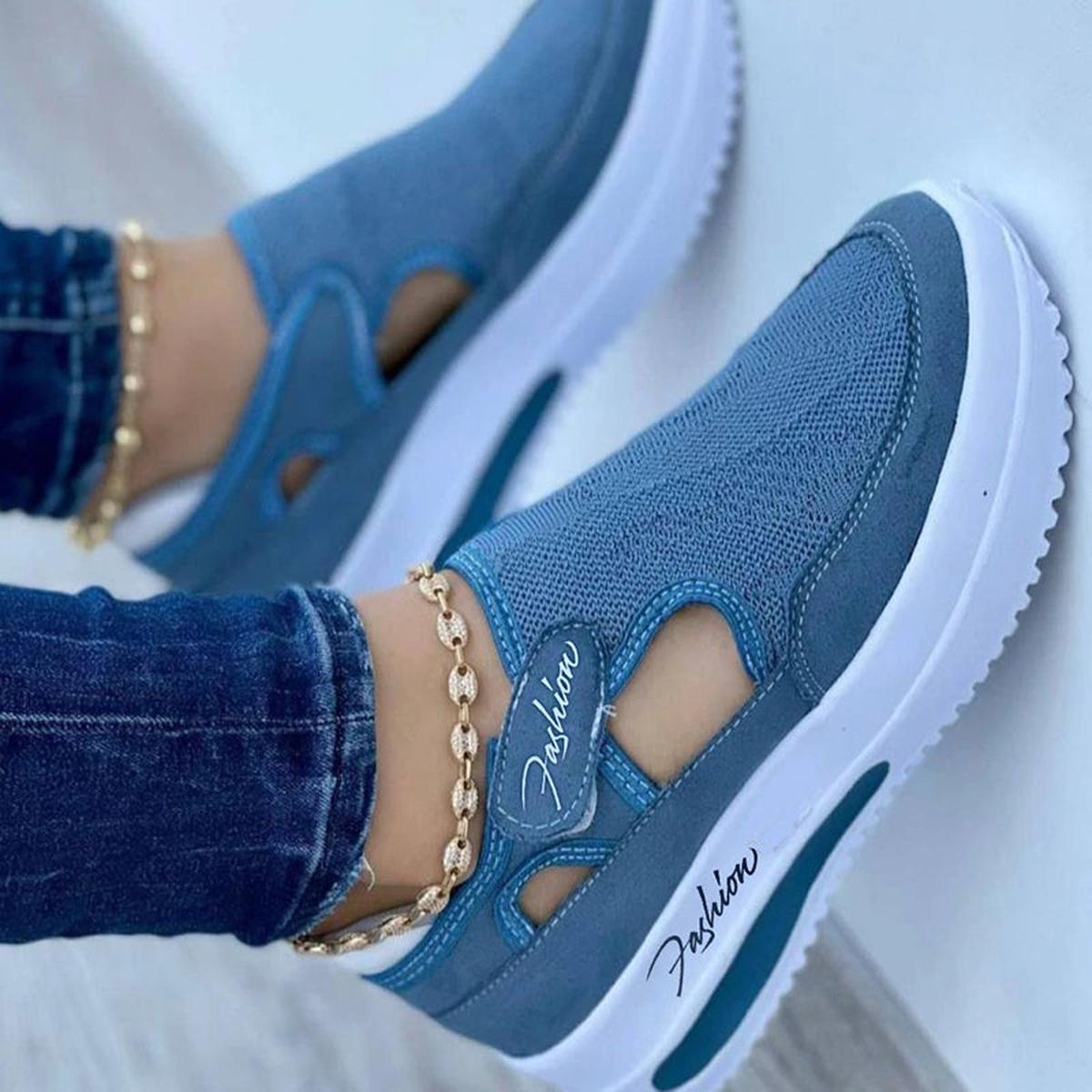 Blue / 8