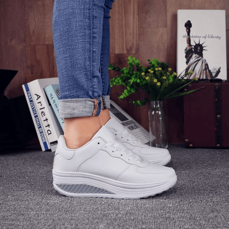 Orthopedic Women&#39;s Black Leather Sneakers