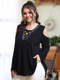 Oversized Cold Shoulder T-Shirt With Lace Details