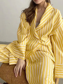 Oversized Knotted Striped Outfit