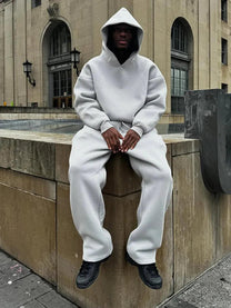 Oversized Men&#39;s Tracksuit With Hoodie And Joggers
