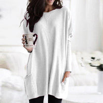 Oversized Women&#39;s Autumn Pullover With Pockets