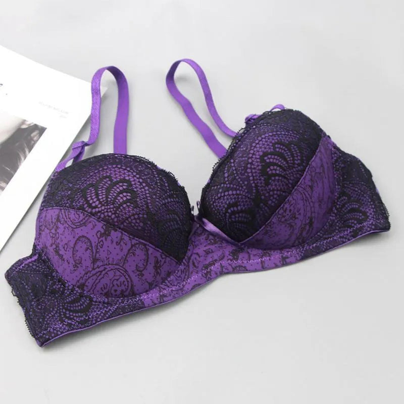 Plus-Size Embroidered Lace Push-Up Bra