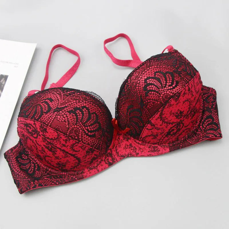 Plus-Size Embroidered Lace Push-Up Bra