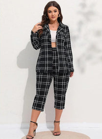 Plus Size Plaid Suit Set With Tailored Fit