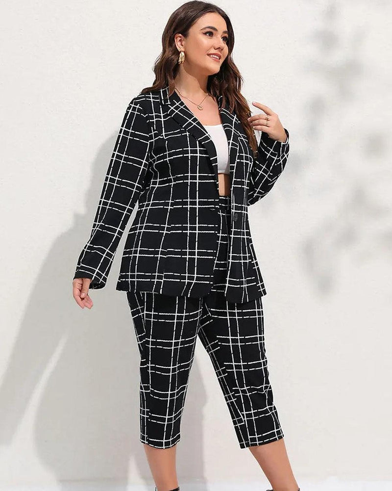 Plus Size Plaid Suit Set With Tailored Fit