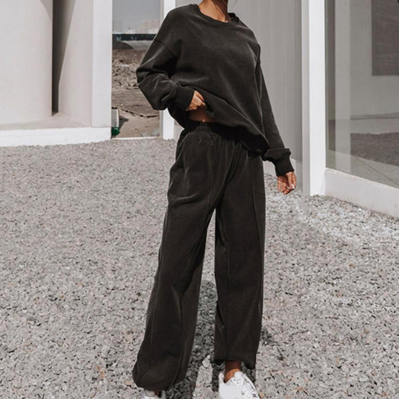 Plus-Size Women&#39;s Loungewear Set With Elastic Waistband