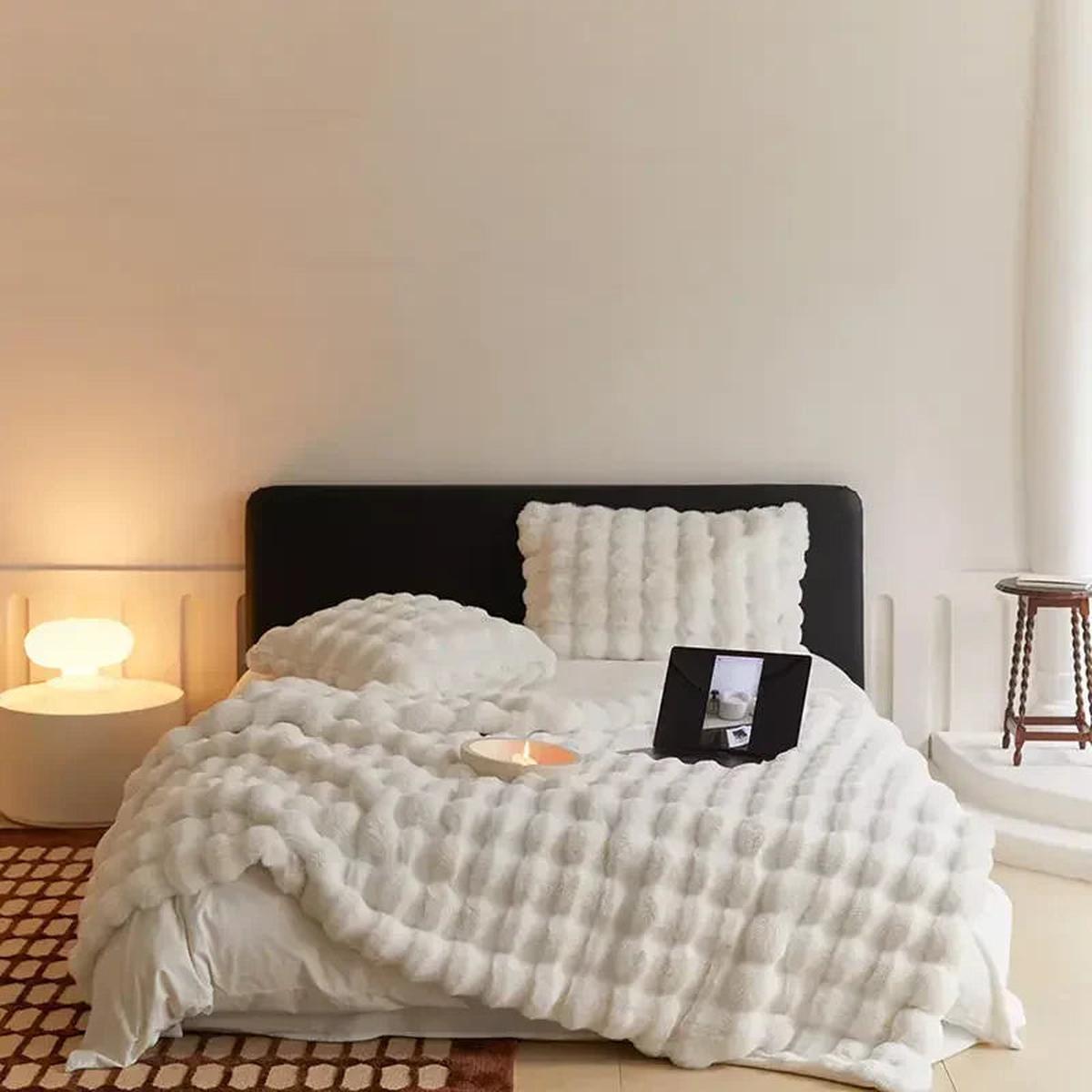 Plush Wool Blanket Machine Washable Cozy Warmth