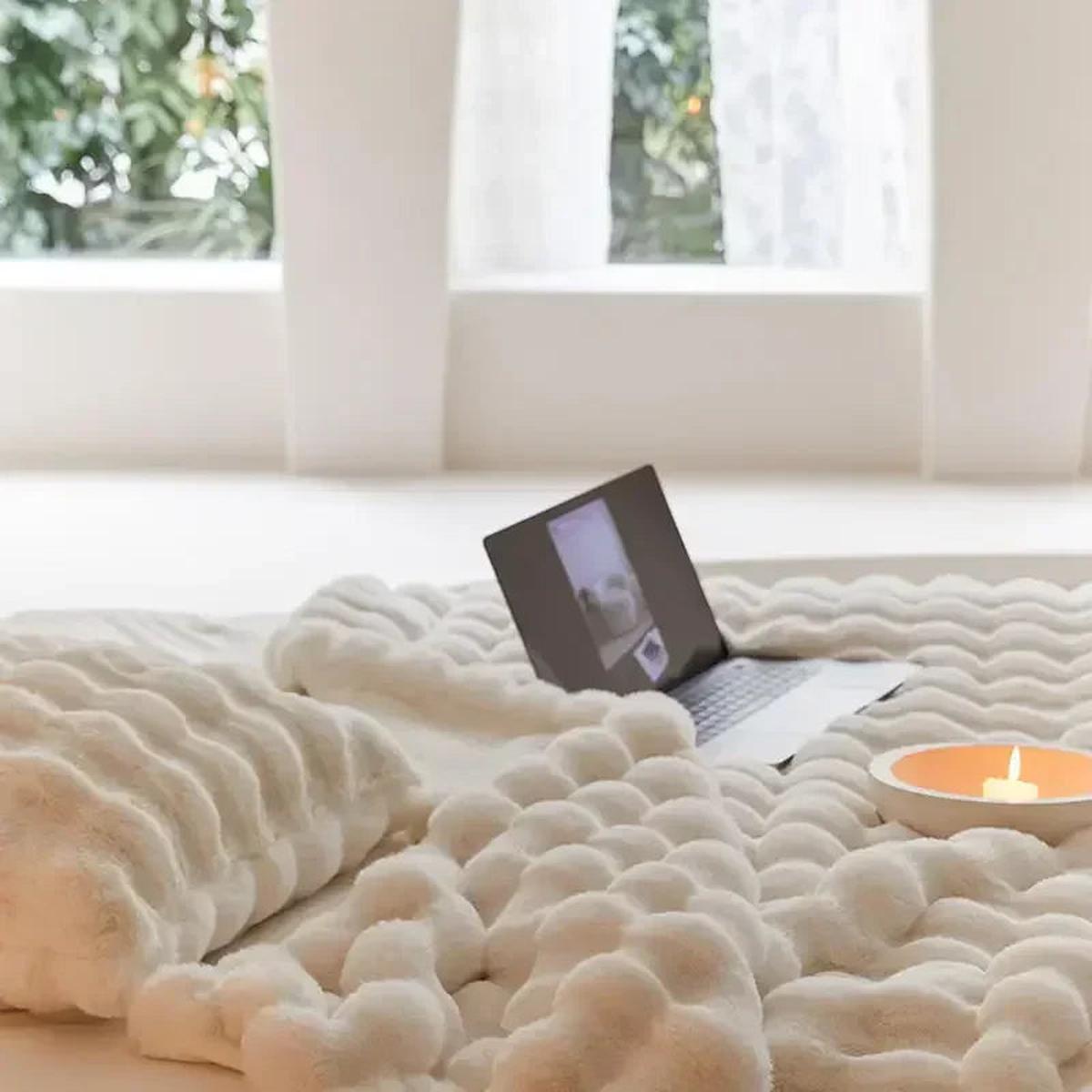 Plush Wool Blanket Machine Washable Cozy Warmth