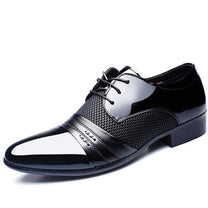 Premium Men&#39;s Lace-Up Shoes in PU Leather