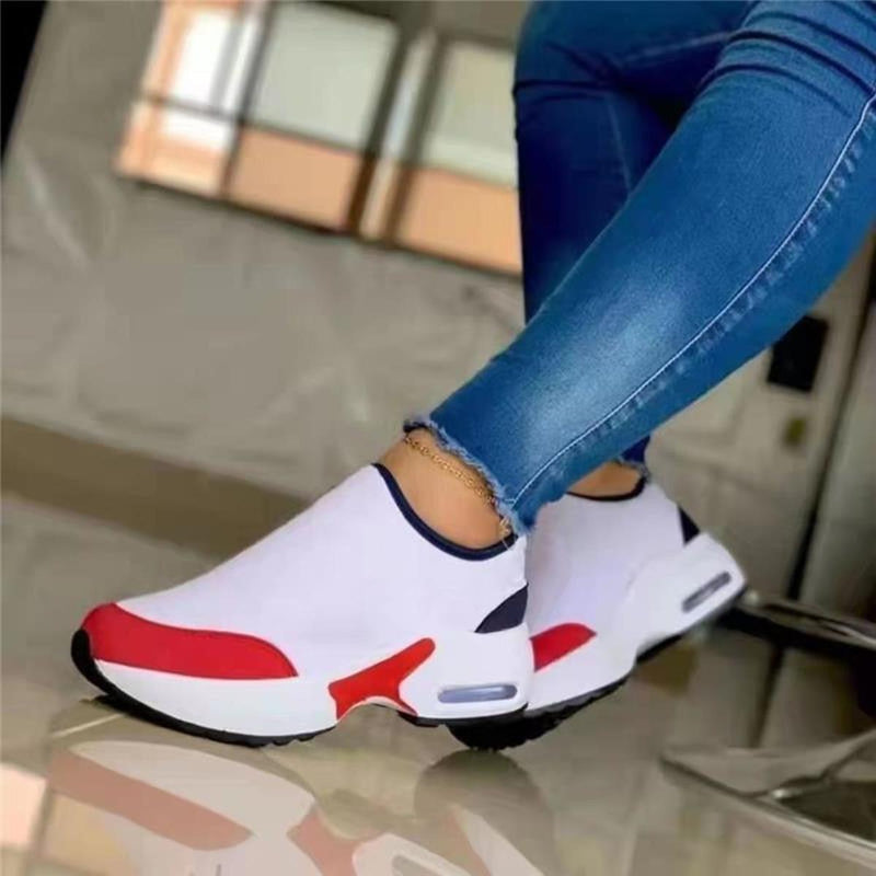 Reinforced Sole Sneakers With Cushioned Insole