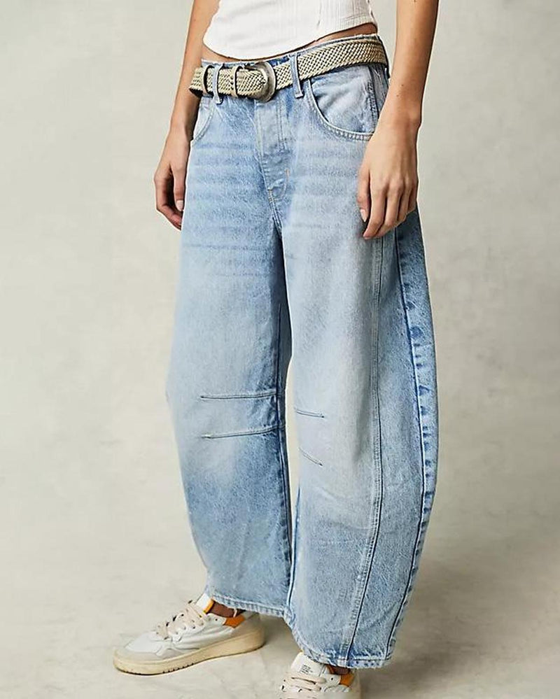 Relaxed Barrel Cut Distressed Jeans With 4-Pocket Design