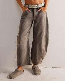 Relaxed Barrel Cut Distressed Jeans With 4-Pocket Design