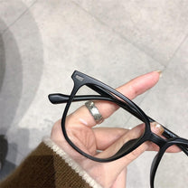 Short-Sighted Prescription Glasses with Blue Light Protection