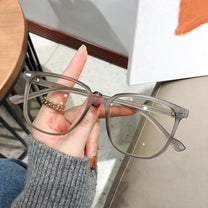 Short-Sighted Prescription Glasses with Blue Light Protection