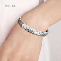 Silver Lotus Adjustable Unisex Bracelet