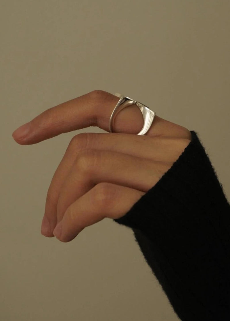 Silver Symmetrical Leaf Ring