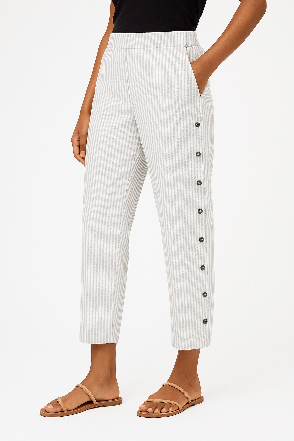 Striped Trousers – Light Structure, Lasting Style