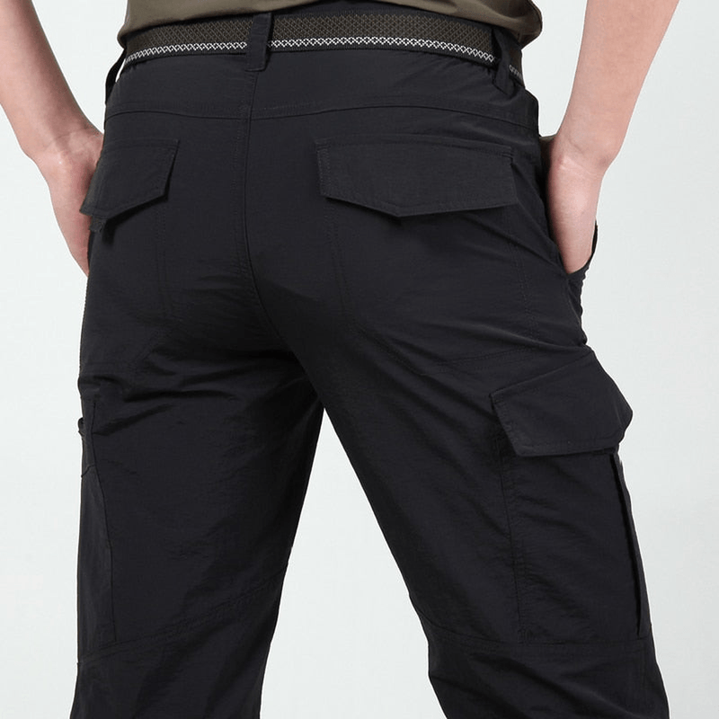 Stylish And Comfortable Men&#39;s Cargo Trousers With Practical Pockets