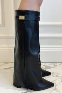 Stylish Buckle Boots in Suede and Faux Leather