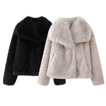 Stylish Faux Fur Coat for Elegant Comfort on Cold Days
