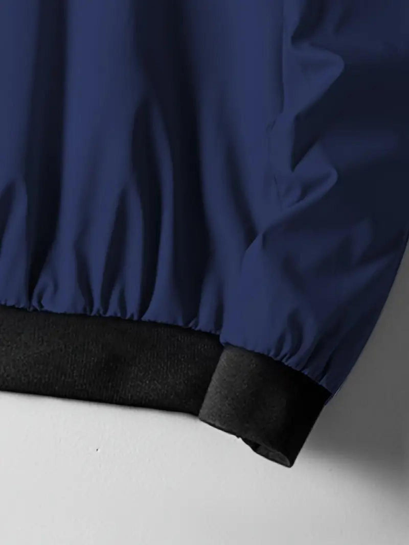 Stylish Handcrafted Men&#39;s Autumn Jacket With Zipped Pockets