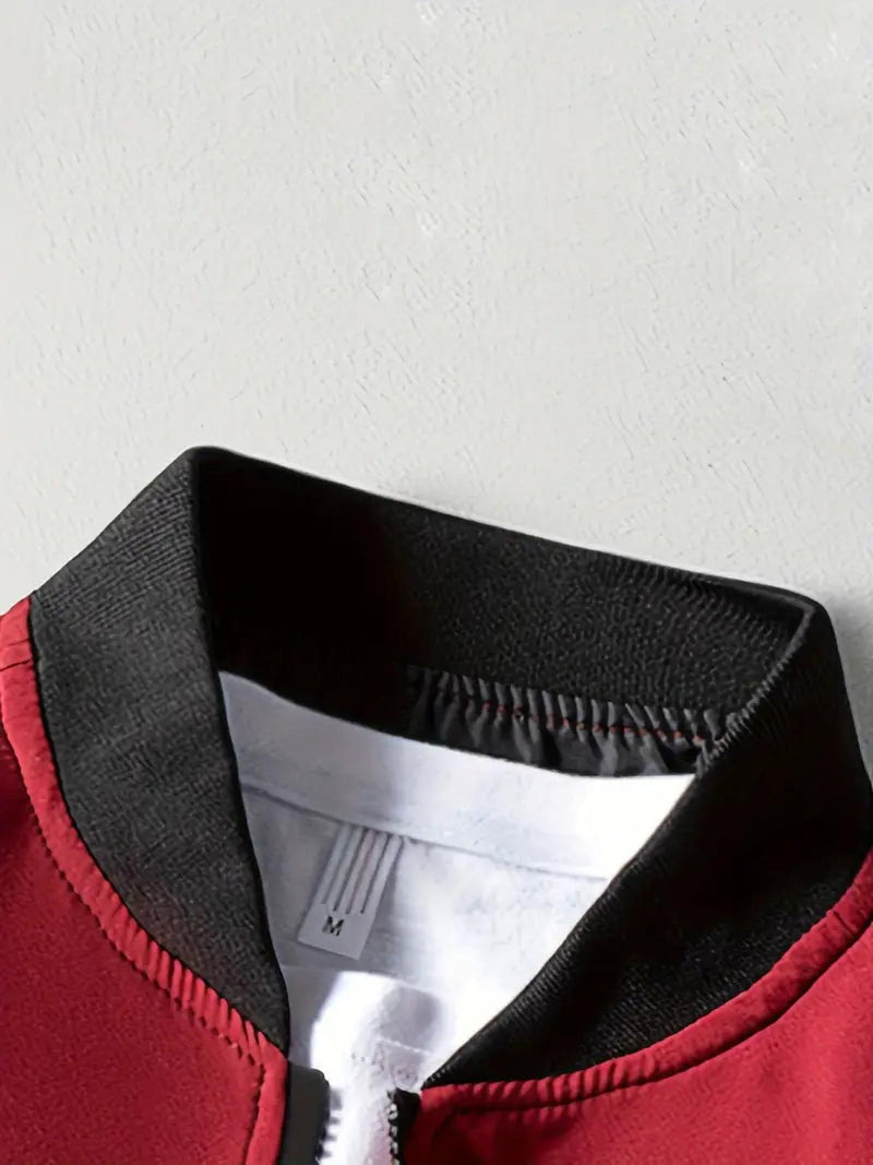 Stylish Handcrafted Men&#39;s Autumn Jacket With Zipped Pockets