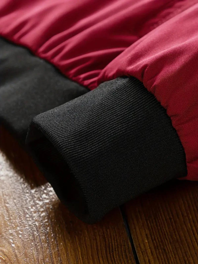 Stylish Handcrafted Men&#39;s Autumn Jacket With Zipped Pockets