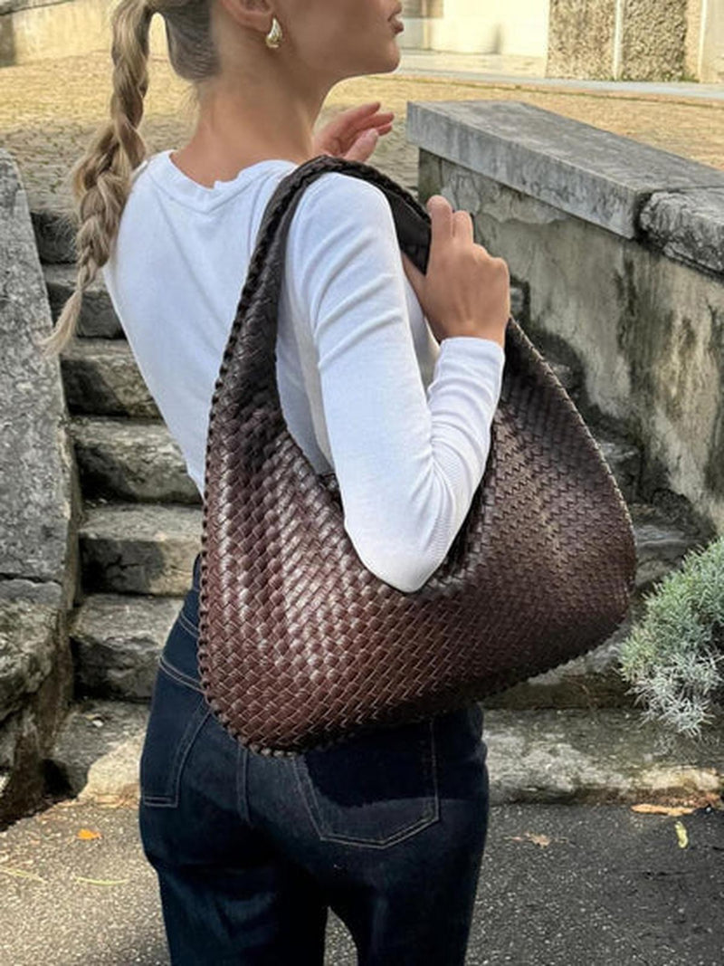 Stylish Vegan Leather Women&#39;s Tote Bag With Spacious Interior